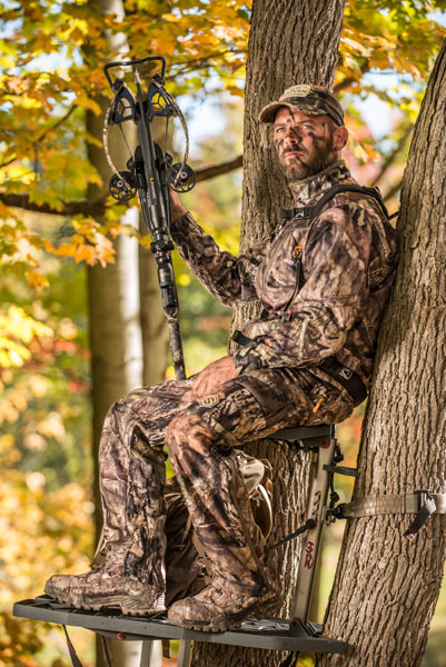 5 Safety Tips for Treestand Hunting with a Crossbow