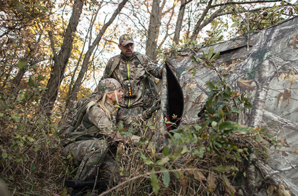 GEAR  Ameristep Ground Blind
