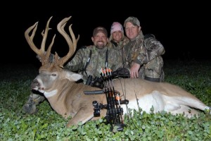 Heaviest buck ever killed GnarlesLEETIFFGary