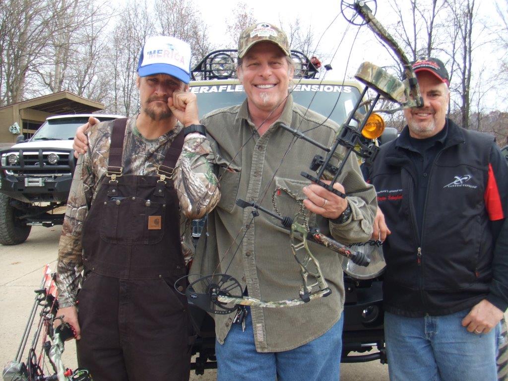 Kid Rock, Ted and Bryan Schupbach with some bow madness.